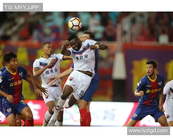 绿城与卓尔激战正酣比分悬念迭起引发球迷热议